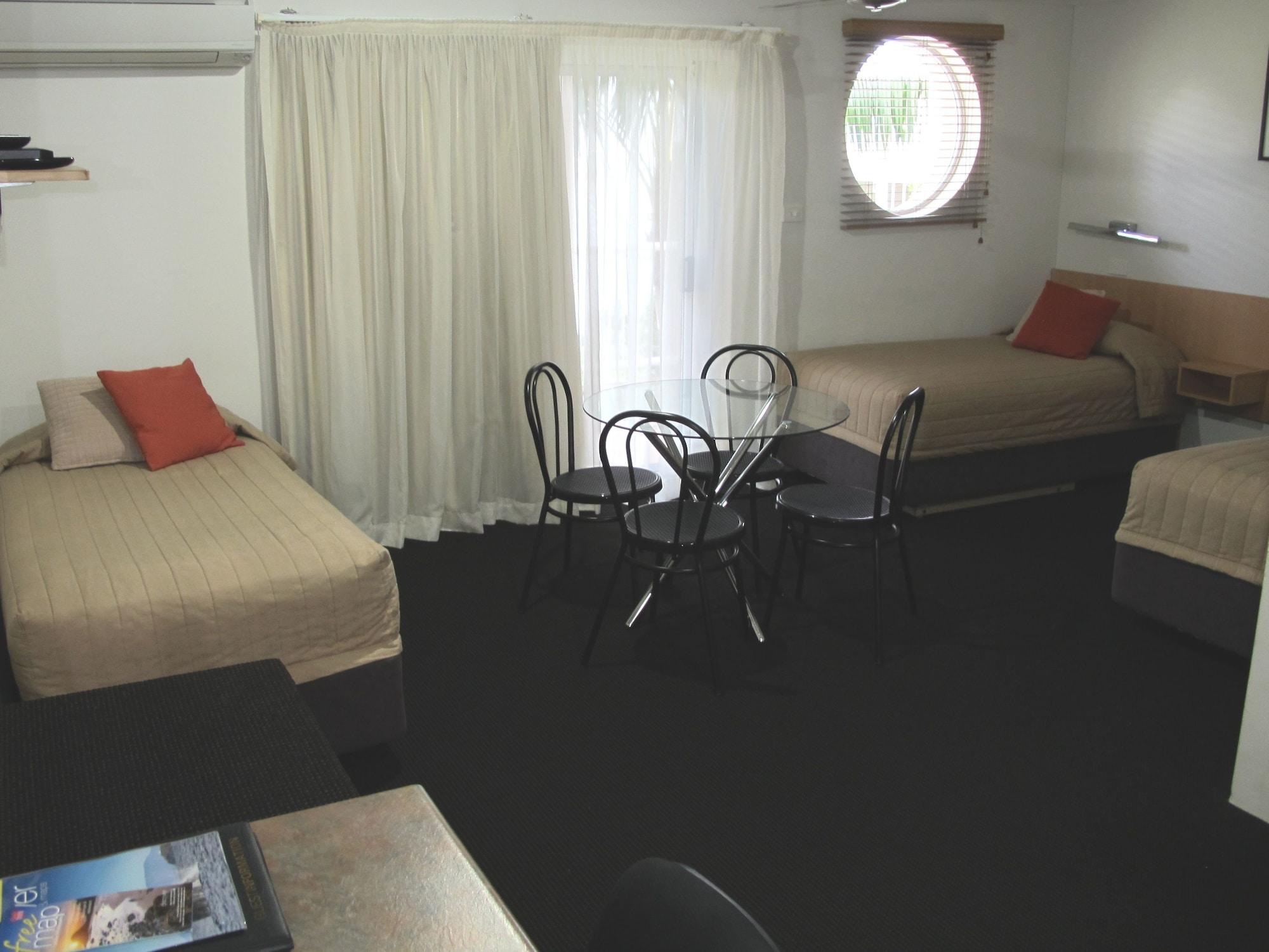 Aston Hill Motor Lodge Port Macquarie Dış mekan fotoğraf